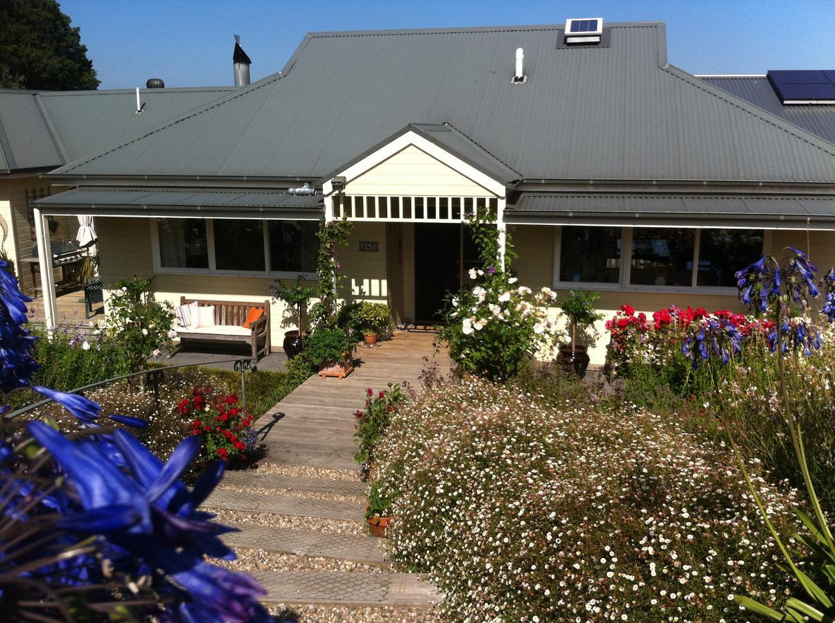 Llarrinda Bed&Breakfast Foster Exterior foto